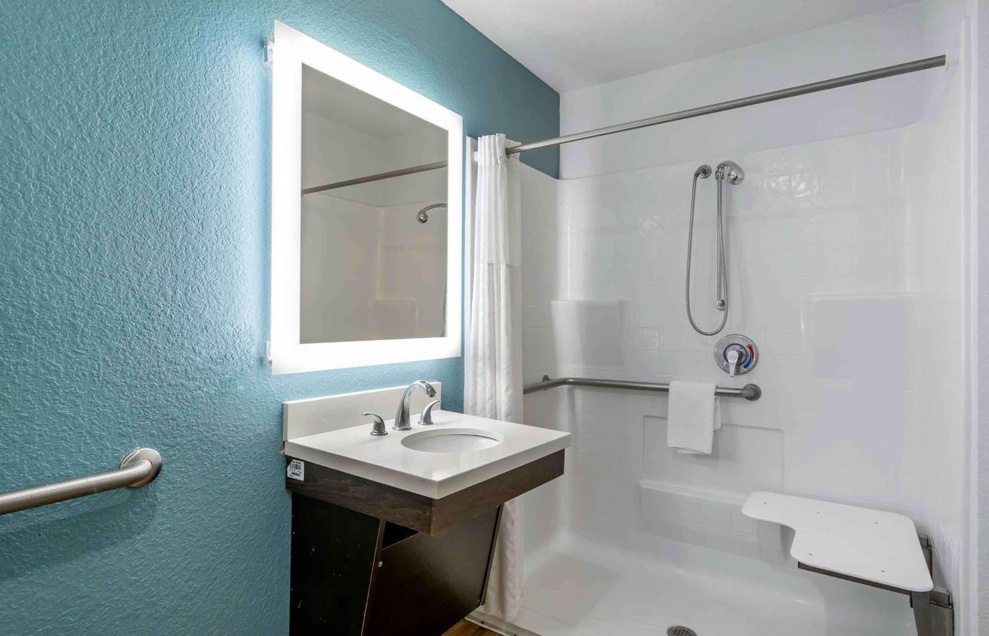 Extended Stay America Select Suites - Tampa - Brandon - East Heartland Eksteriør bilde